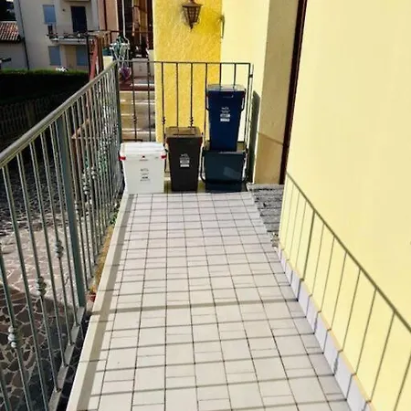 Casa Lucia A * Carugo