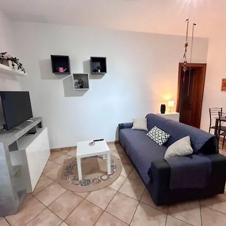 Casa Lucia A Apartment Carugo
